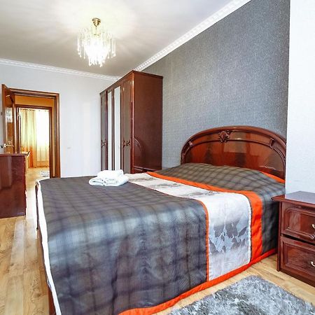 Two Bedroom Apartment On Syganak Street 64-1 Astana Zewnętrze zdjęcie