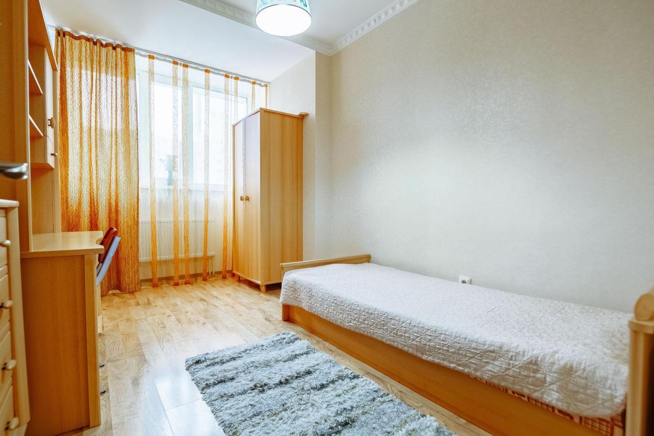 Two Bedroom Apartment On Syganak Street 64-1 Astana Zewnętrze zdjęcie
